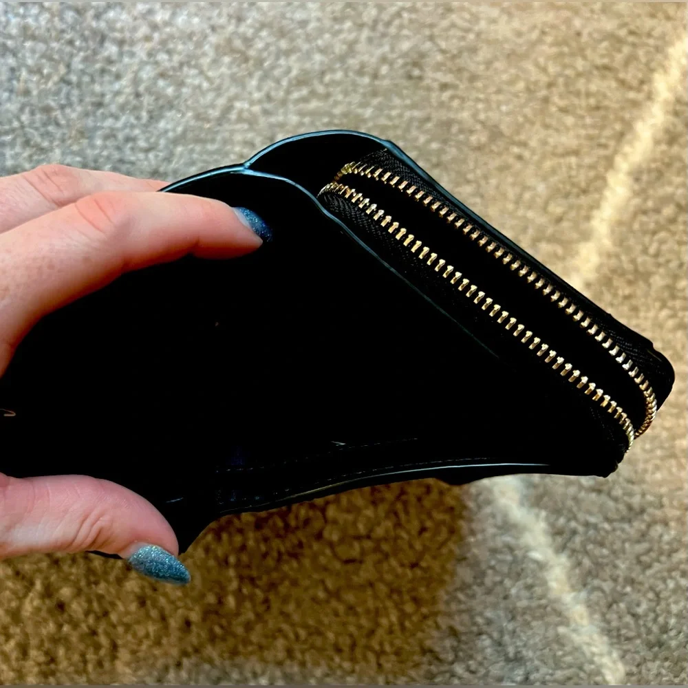 ♠️ Kate Spade ♠️ Black and White Geometric Dot Crossbody Bag with Black Wallet